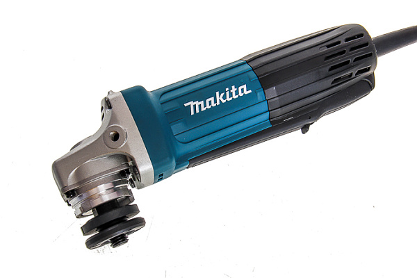УШМ МАКIТА GA5034 (720Вт,125мм, 11000\м, фиксация вкл-ля, 1,9кг)